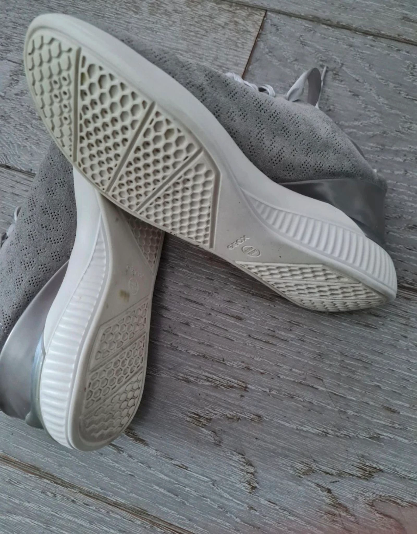 Grijze Geox-schoenen. Maat 36 – photo 7